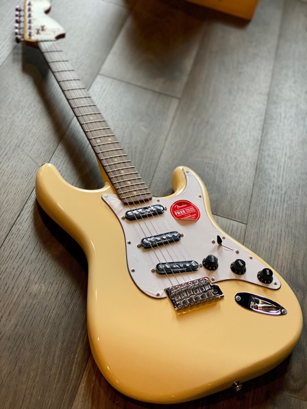 Squier Vintage modified stratcaster-